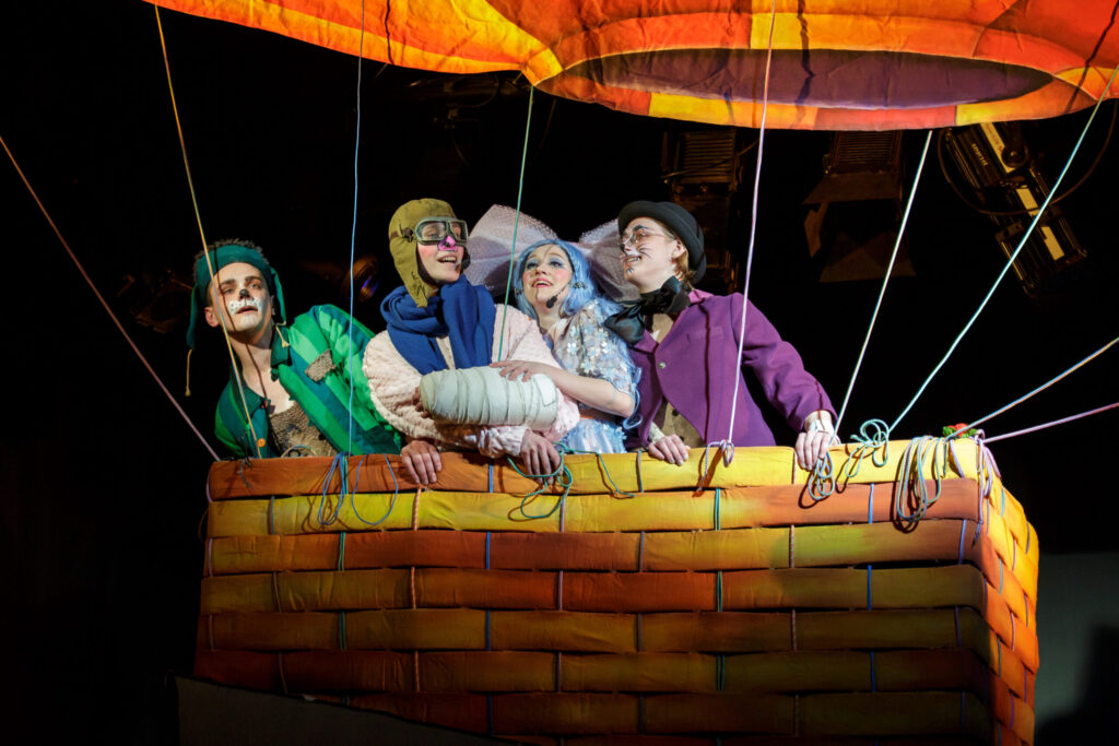 Квіткі на дадатковы паказ спектакля “Таямніца чароўнага календара” ўжо ў продажы